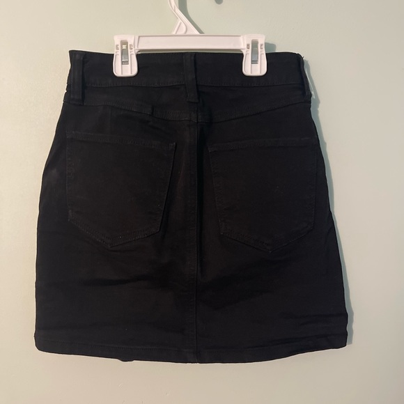 SO retro zip up front black stretch denim mini skirt - Picture 3 of 4